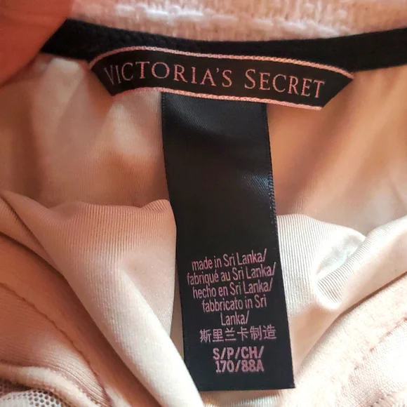 Victoria Secret Floral Black Camisole Top With Underwire And Lace - Picture 4 of 7